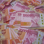 Polda Kalbar mengamankan dua orang dalam OTT dugaan korupsi